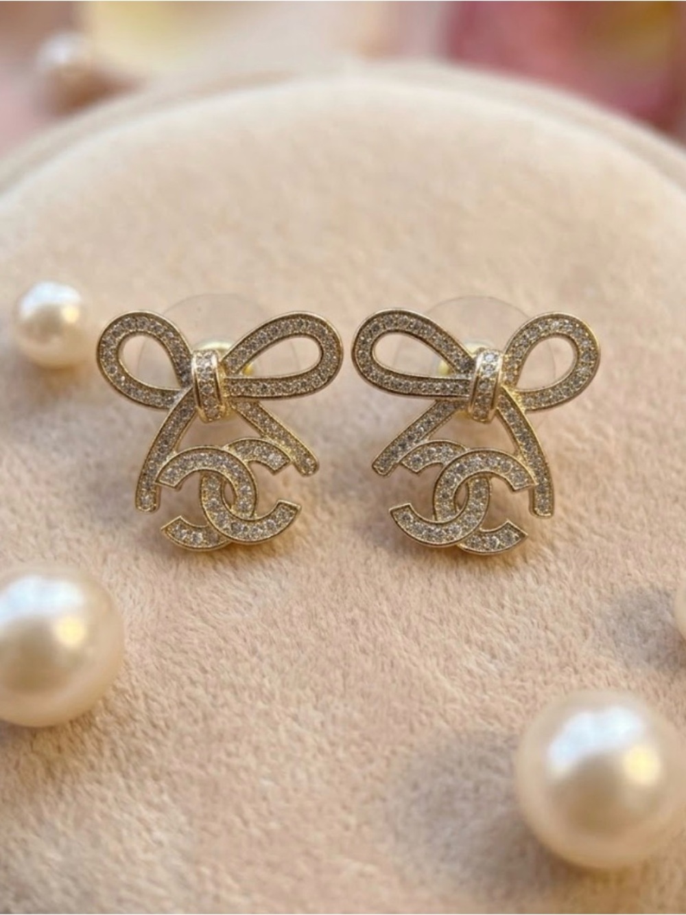 Chanel Earrings Crystal Bow Limited Edition Rare New no tag Luxury Jewelry